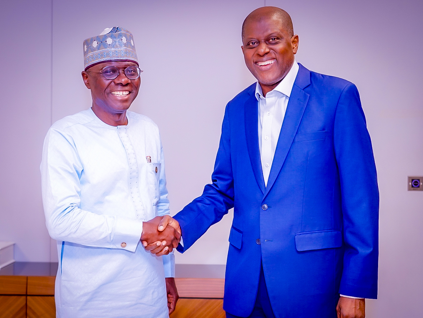 GOV. SANWO-OLU PAYS COURTESY VISIT TO CBN GOVERNOR, MR YEMI CARDOSO AT THE CBN HQ IN ABUJA